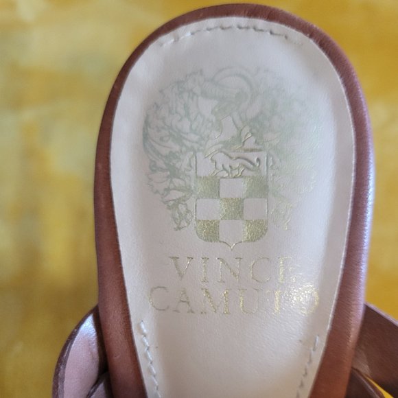 WOMENS VINCE CAMUTO BROWN HEELS - Picture 3 of 3
